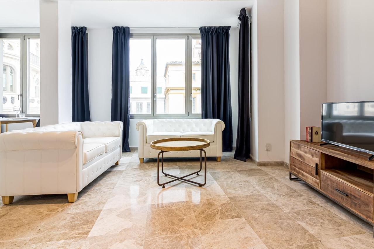 Saenz Suites Gallery By Bossh! Apartments Málaga Exterior foto